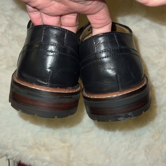 FLORSHEIM: Field Leather Oxford with Lug Sole